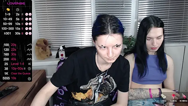 Snapshot of sky9669 chatting on March 2025 04:34:02 PM sky9669 online show from March 2025 04:34:02 PM