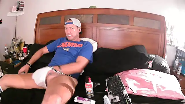 Snapshot of Obi-Spun-Kenobi chatting on October 2025 09:08:02 AM Obi-Spun-Kenobi online show from October 2025 09:08:02 AM