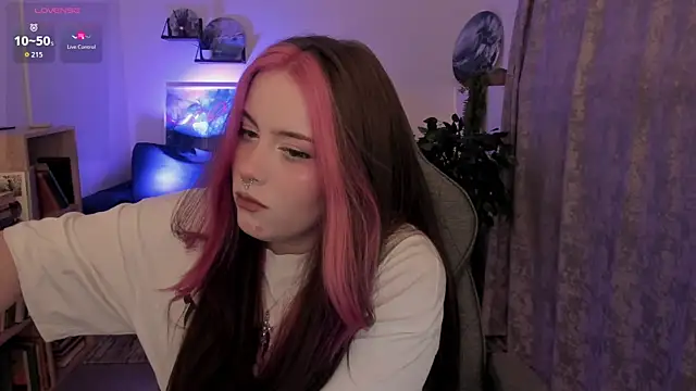 CoralineKeyns online show from July 2026 05:23:02 AM