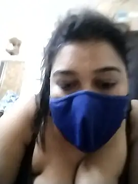 indianlisa5 online show from April 2026 06:22:01 PM