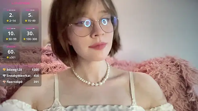 ms christiana online show from October 2025 04:35:02 PM