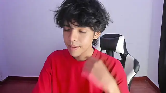 Snapshot of Alan26_ chatting on February 2025 03:36:02 AM Alan26 online show from February 2025 03:36:02 AM