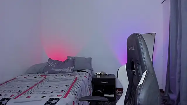 Alan26  online show from February 2026 12:22:02 AM