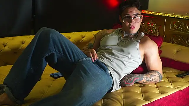 dantecoppolaa  online show from March 2026 11:43:01 PM