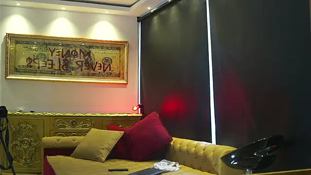 dantecoppolaa  online show from May 2026 09:21:01 PM