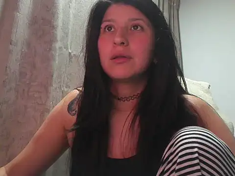 Snapshot of has_Zky chatting on November 2025 04:23:02 AM has Zky online show from November 2025 04:23:02 AM