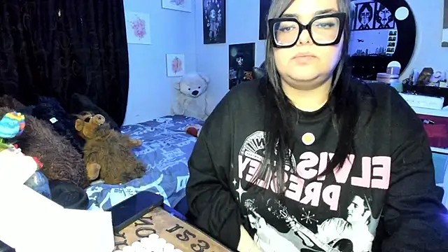 Luise Meyrink online show from November 2025 03:34:01 AM