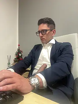 masterboss  online show from December 2025 12:33:02 PM