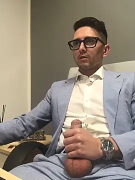 masterboss  online show from April 2026 11:55:02 AM