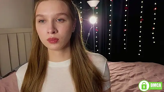 Snapshot of CutieBeauty chatting on January 2026 04:01:02 PM CutieBeauty online show from January 2026 04:01:02 PM