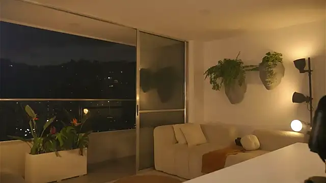 Ms Sammy online show from February 2026 11:33:01 PM