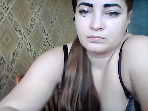 Elizabeth Meow online show from November 2025 08:47:01 AM