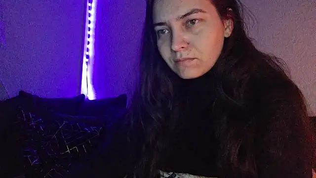 Snapshot of Cyndee_Winter chatting on December 2024 05:42:01 PM Cyndee Winter online show from December 2024 05:42:01 PM