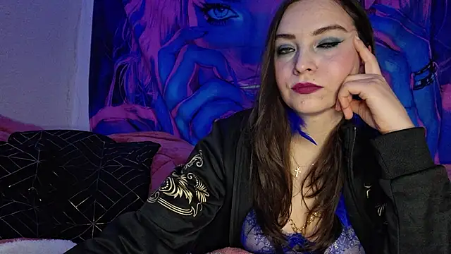 Snapshot of Cyndee_Winter chatting on January 2025 08:32:02 PM Cyndee Winter online show from January 2025 08:32:02 PM