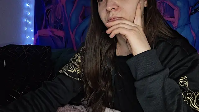 Snapshot of Cyndee_Winter chatting on February 2025 04:00:02 PM Cyndee Winter online show from February 2025 04:00:02 PM