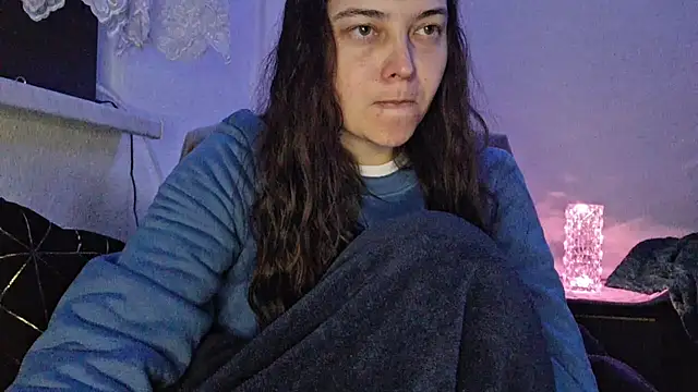 Snapshot of Cyndee_Winter chatting on March 2025 06:23:02 PM Cyndee Winter online show from March 2025 06:23:02 PM