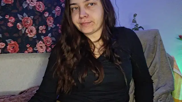 Snapshot of Cyndee_Winter chatting on March 2025 07:35:01 PM Cyndee Winter online show from March 2025 07:35:01 PM