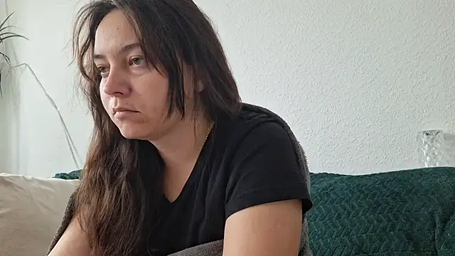 Snapshot of Cyndee_Winter chatting on October 2025 12:04:02 PM Cyndee Winter online show from October 2025 12:04:02 PM