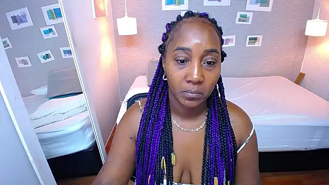 kiara evanss online show from January 2025 02:02:02 PM