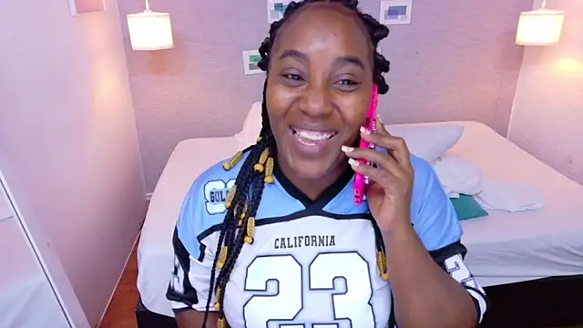 kiara evanss online show from September 2025 07:41:02 PM