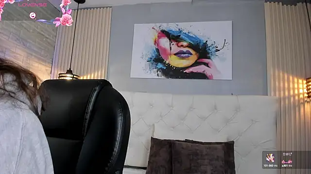 emma  smith1 online show from September 2025 12:09:02 PM