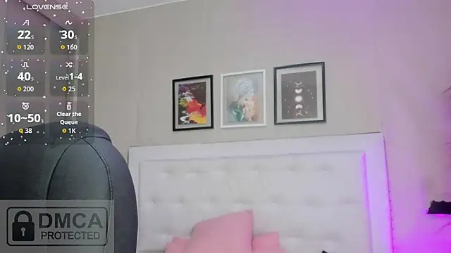 emma  smith1 online show from March 2026 10:42:01 AM