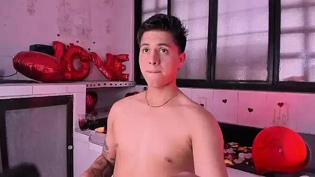 Snapshot of Niicky1_ chatting on February 2025 09:15:02 PM Niicky1  online show from February 2025 09:15:02 PM