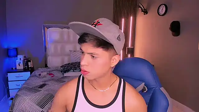 Snapshot of Niicky1_ chatting on March 2025 08:53:01 PM Niicky1  online show from March 2025 08:53:01 PM