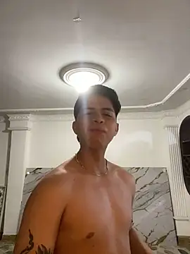 Snapshot of Niicky1_ chatting on March 2025 12:18:02 AM Niicky1  online show from March 2025 12:18:02 AM