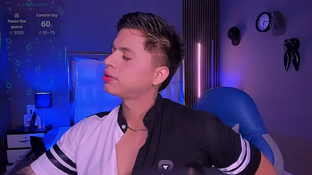 Snapshot of Niicky1_ chatting on October 2025 09:45:02 PM Niicky1  online show from October 2025 09:45:02 PM