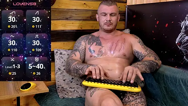 Snapshot of MrrKray chatting on July 2026 08:56:01 PM MrrKray online show from July 2026 08:56:01 PM