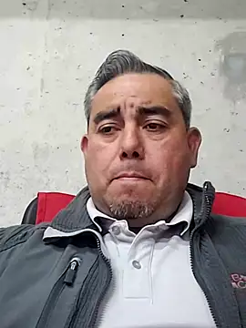 Manolete007x online show from January 2026 10:58:02 PM