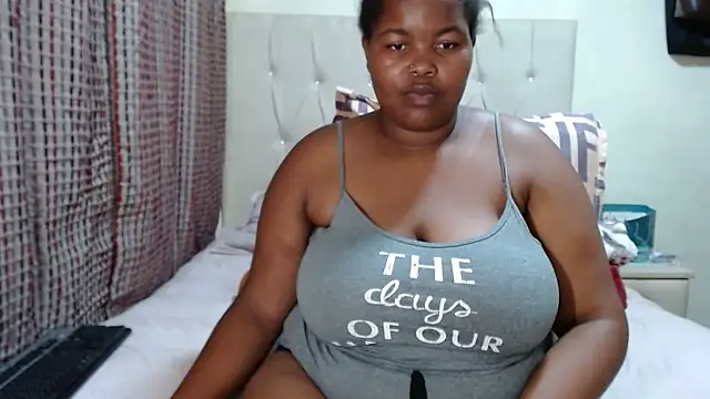 Snapshot of ChubbyDollxx chatting on December 2024 09:19:01 PM ChubbyDollxx online show from December 2024 09:19:01 PM