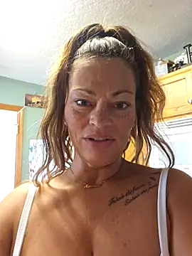 Erotic and Exotic online show from September 2025 05:34:01 PM