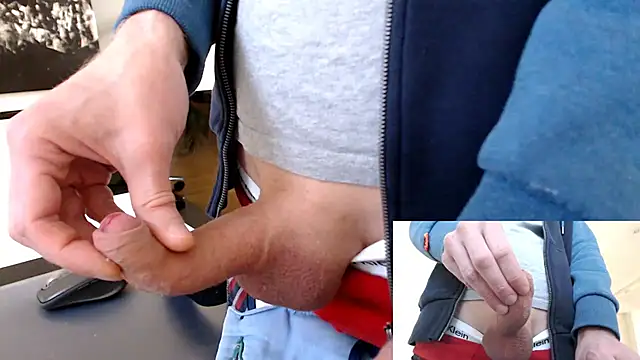 Snapshot of sperma_tributes chatting on January 2025 10:52:02 AM sperma tributes online show from January 2025 10:52:02 AM