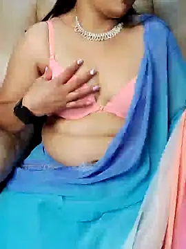 Snapshot of Traditional_Housewife_ chatting on January 2025 02:39:01 PM Traditional Housewife  online show from January 2025 02:39:01 PM