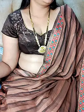 Snapshot of Traditional_Housewife_ chatting on February 2025 02:59:02 PM Traditional Housewife  online show from February 2025 02:59:02 PM
