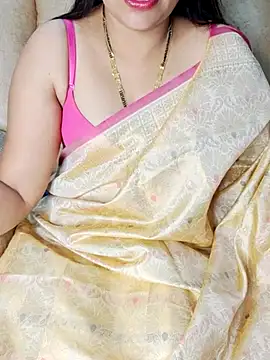 Snapshot of Traditional_Housewife_ chatting on March 2025 02:20:01 AM Traditional Housewife  online show from March 2025 02:20:01 AM