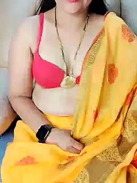 Snapshot of Traditional_Housewife_ chatting on March 2025 02:45:01 PM Traditional Housewife  online show from March 2025 02:45:01 PM