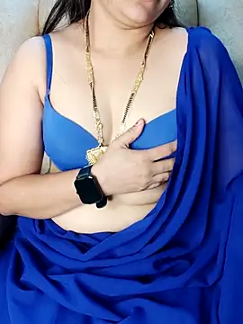 Snapshot of Traditional_Housewife_ chatting on March 2025 01:10:01 AM Traditional Housewife  online show from March 2025 01:10:01 AM