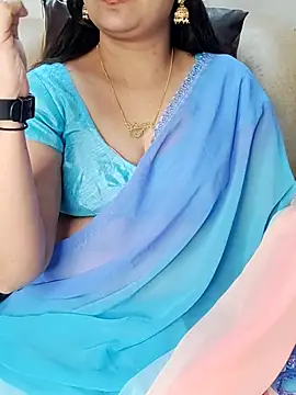 Snapshot of Traditional_Housewife_ chatting on September 2025 12:49:02 PM Traditional Housewife  online show from September 2025 12:49:02 PM
