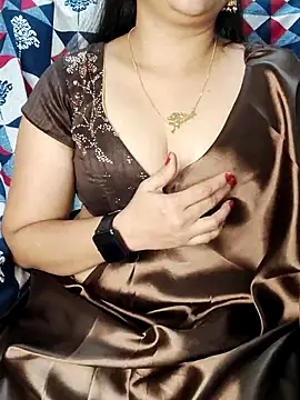 Snapshot of Traditional_Housewife_ chatting on September 2025 02:23:01 AM Traditional Housewife  online show from September 2025 02:23:01 AM