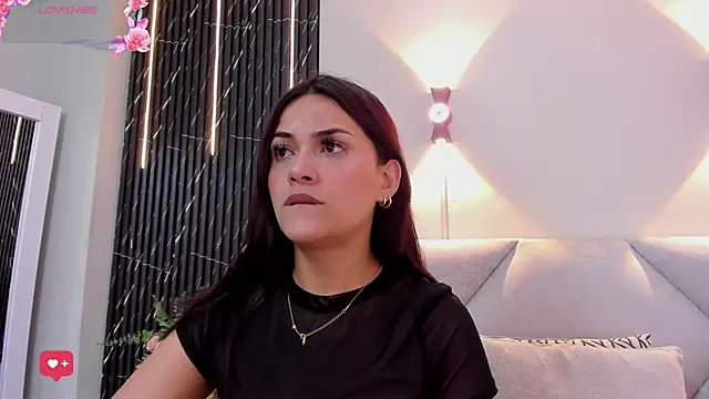 katrina kaif x online show from November 2025 07:03:02 PM