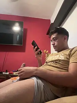 Snapshot of Magicerosxx69 chatting on March 2026 03:49:02 PM Magicerosxx69 online show from March 2026 03:49:02 PM