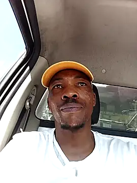 Snapshot of Ngamla123 chatting on October 2025 01:14:01 PM Ngamla123 online show from October 2025 01:14:01 PM