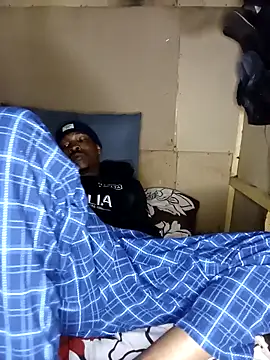 Snapshot of Ngamla123 chatting on November 2025 07:10:01 PM Ngamla123 online show from November 2025 07:10:01 PM