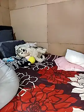 Snapshot of Ngamla123 chatting on December 2025 09:41:02 PM Ngamla123 online show from December 2025 09:41:02 PM