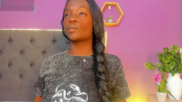 Snapshot of lanna_bx chatting on November 2025 07:02:02 PM lanna bx online show from November 2025 07:02:02 PM