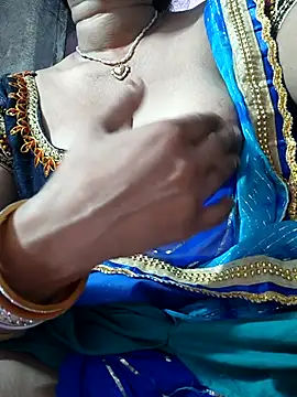 Snapshot of Ritasingh-0461 chatting on October 2025 11:59:01 PM Ritasingh-0461 online show from October 2025 11:59:01 PM