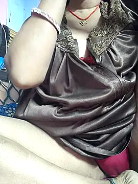 Snapshot of Ritasingh-0461 chatting on November 2025 09:03:02 PM Ritasingh-0461 online show from November 2025 09:03:02 PM